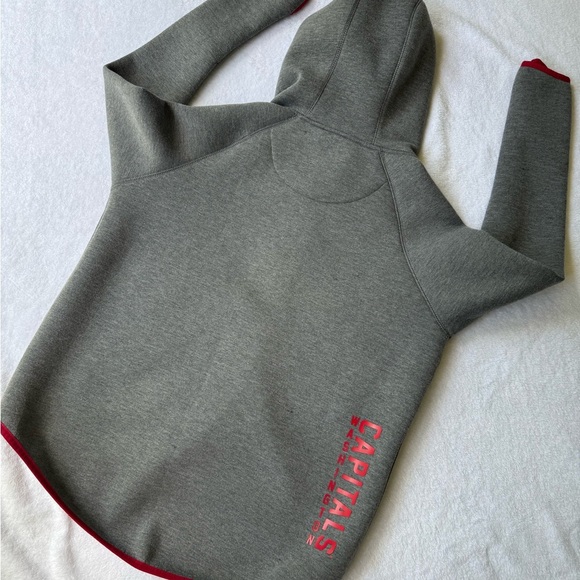 Touch by Alyssa Milano Red Jacket with Gray Lining size M - Picture 9 of 16